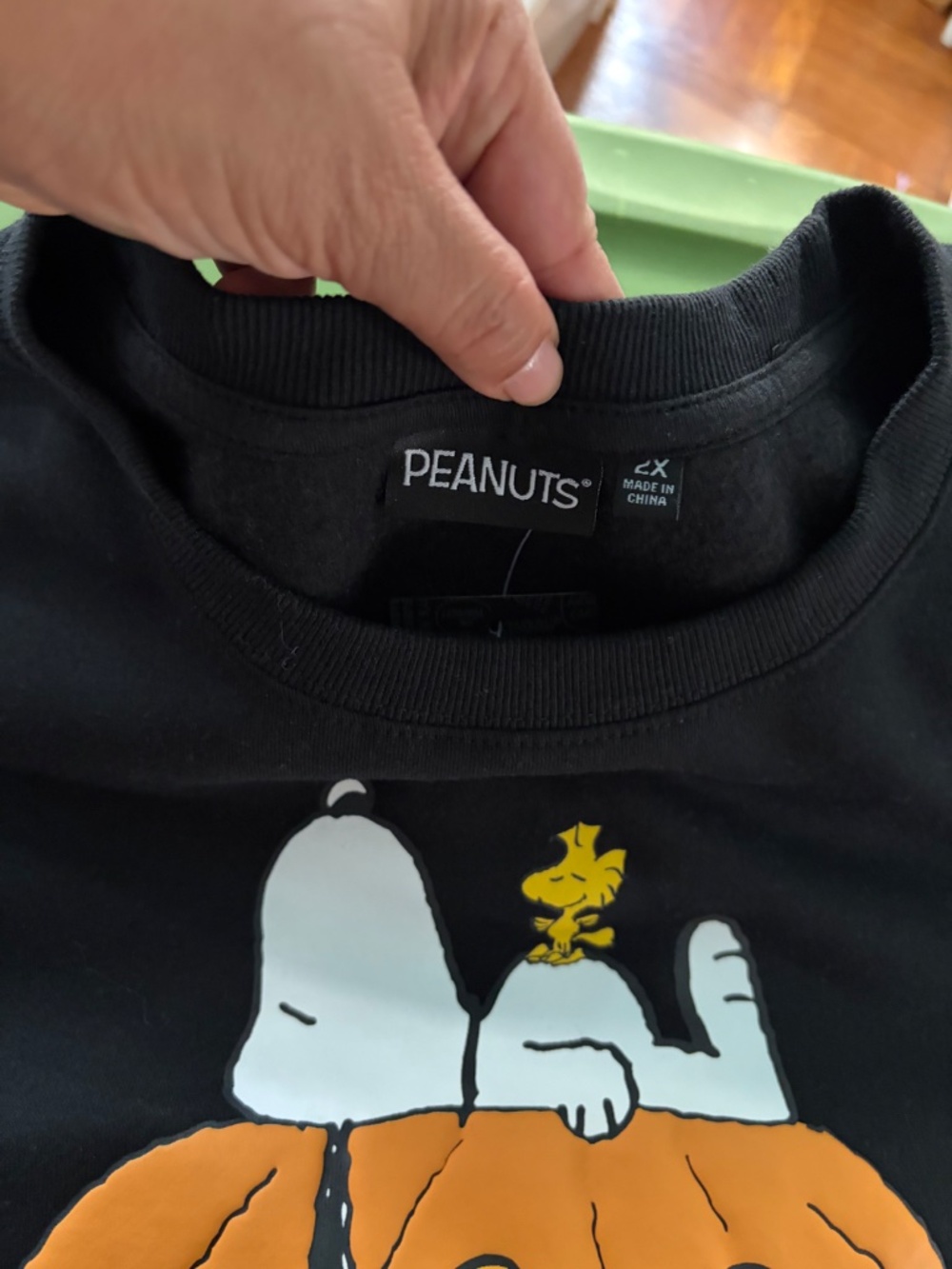Peanuts Halloween Pumpkin Black Pullover Sweatshirt - Picture 2 of 3